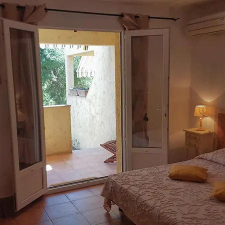Couette-café Locations Résidence Rocca Rossa Palombaggia Classées 3 étoiles Porto-Vecchio (Corsica)