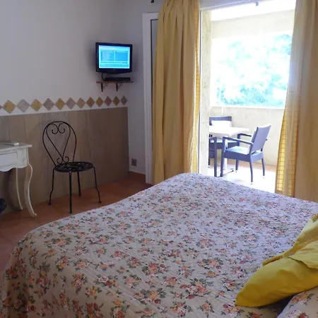 Locations Rocca Rossa Palombaggia Classees 3 Etoiles *