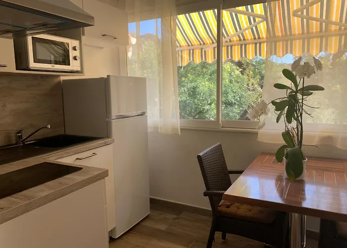 Locations Rocca Rossa Palombaggia Classees 3 Etoiles Отель типа 